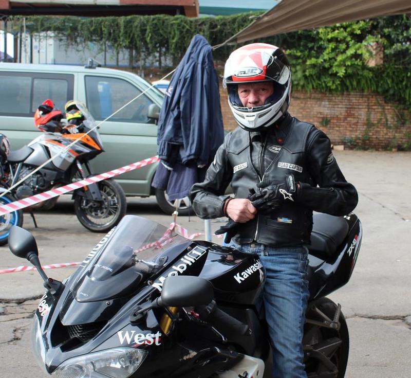 Date this exotic Italy man Max3000 from Bologna IT292