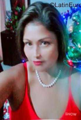 Date this georgeous Colombia girl Olga from Ibague CO22409