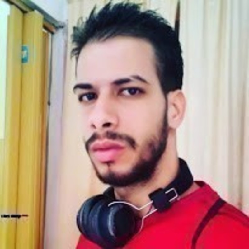 Date this pretty Cuba man Yuniel from Cuba CU127