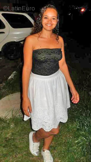 Date this sensual Brazil girl Hozania from Rio De Janeiro BR10314
