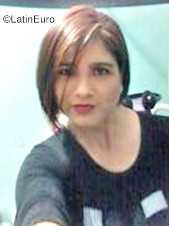 Date this charming Colombia girl Sales from Cartagena CO22534