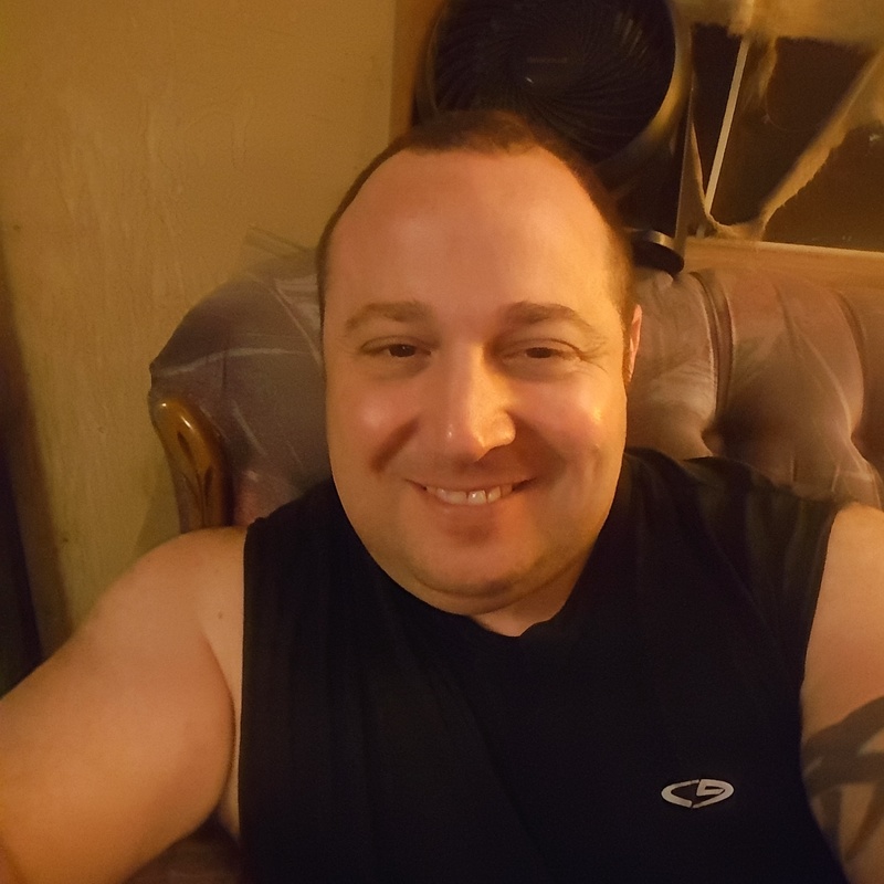 Date this sultry United States man Tom from Chicago US18754