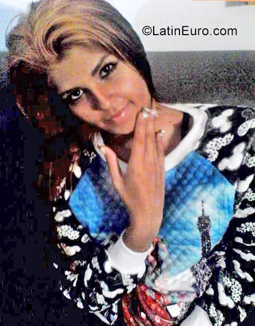 Date this passionate Venezuela girl Leida from Maracay VE1042