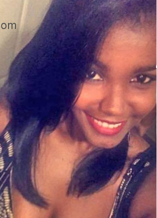 Date this beautiful Dominican Republic girl Leticia from San Cristobal DO30588