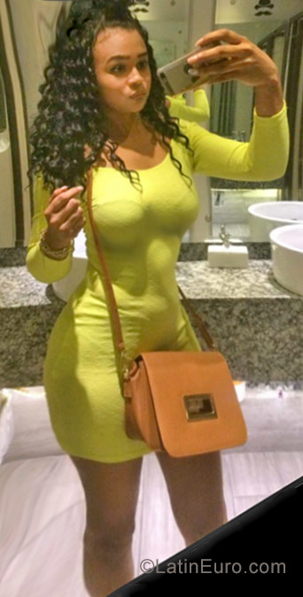 Date this delightful Dominican Republic girl Scarlett from Santiago DO30669