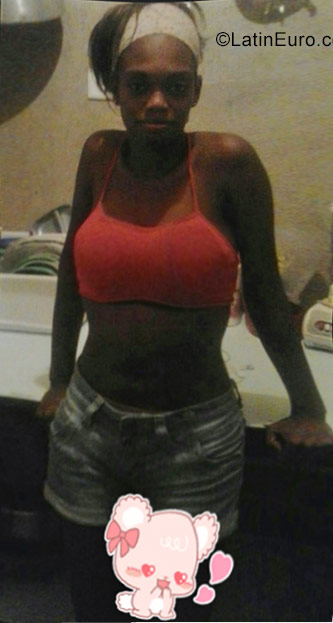 Date this hot Colombia girl Vicky from Cali CO22760