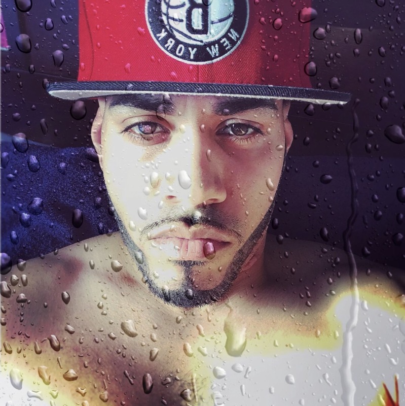 Date this voluptuous Puerto Rico man Jadiel from San Juan PR175
