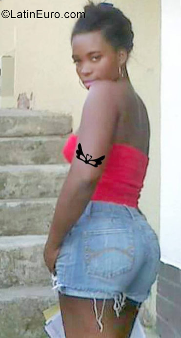 Date this stunning Colombia girl Dailen from Pereira CO22780