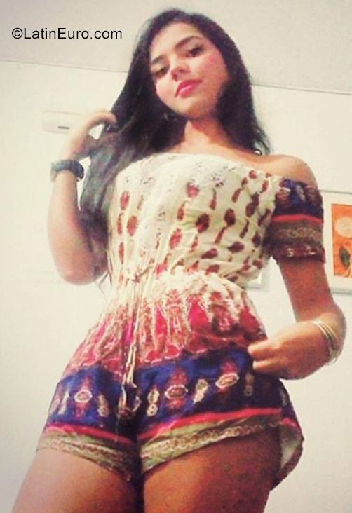 Date this georgeous Colombia girl Sofia from Barranquilla CO22808