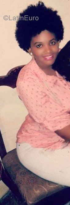 Date this cute Dominican Republic girl Pricila from Santo Domingo DO30856