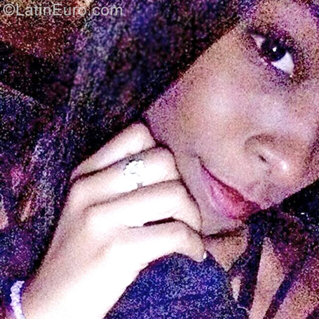 Date this cute Dominican Republic girl Ironelis from Monte Plata DO30879