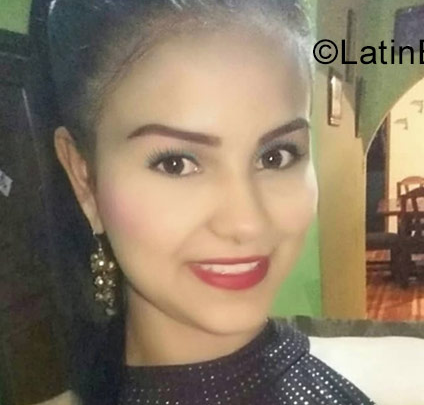 Date this georgeous Venezuela girl Seleni from Barinas VE1139