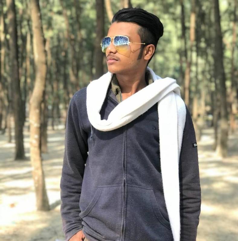 Date this voluptuous Bangladesh man Anarchy123 from Chittagong BD60