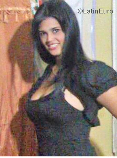 Date this sensual Venezuela girl Yamilet from Cabimas VE1184