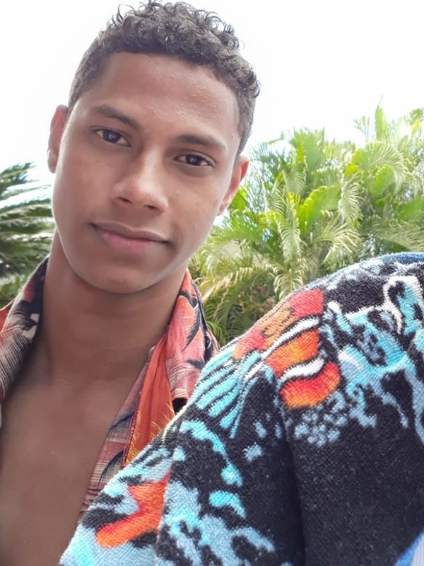 Date this attractive Dominican Republic man Brian Alexander from Santo Domingo DO30991