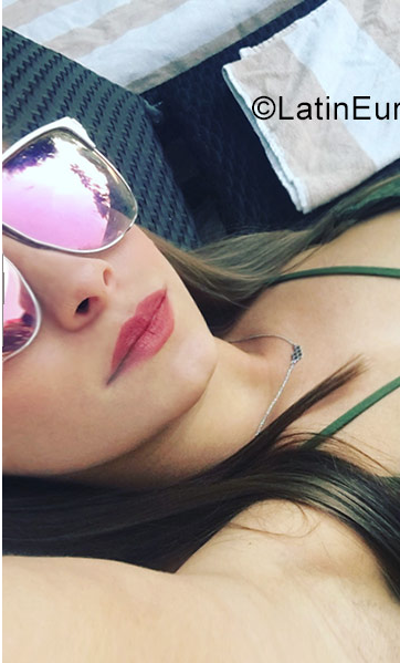 Date this beautiful Colombia girl Daniela from Medellin CO22980