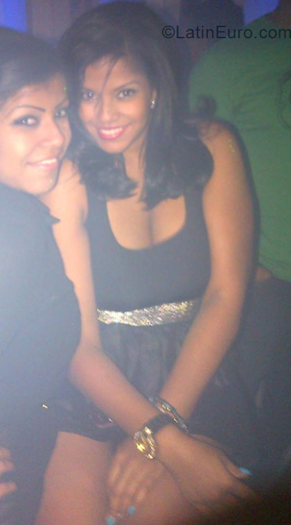 Date this good-looking Dominican Republic girl Luz from Santo Domingo DO31136