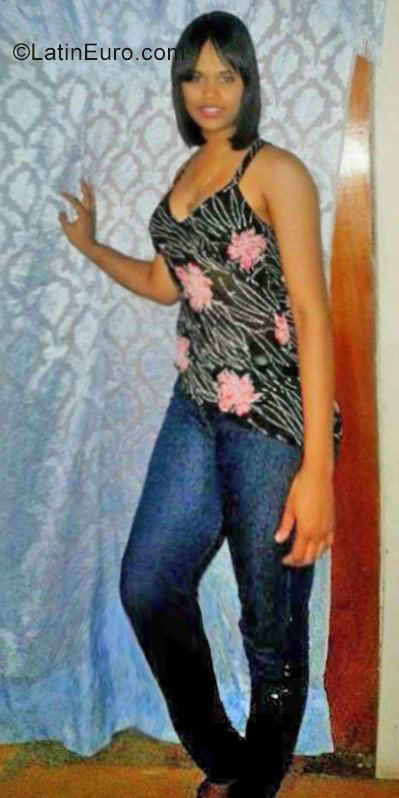 Date this georgeous England girl Perfil Eliminado. from Marbella, España DO31189