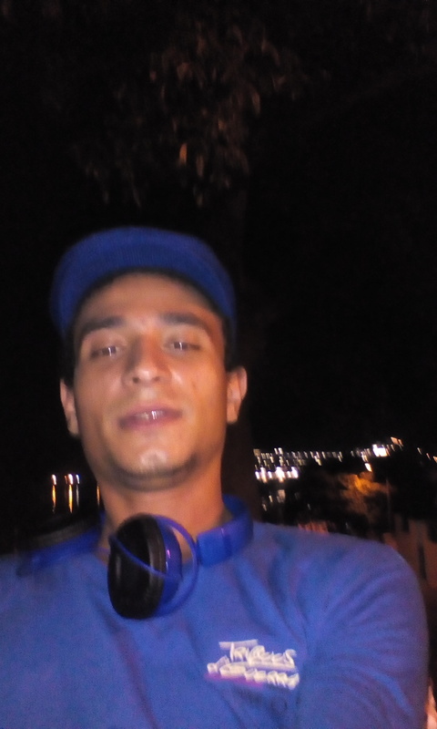 Date this hard body Cuba man Daniel from La Habana CU209