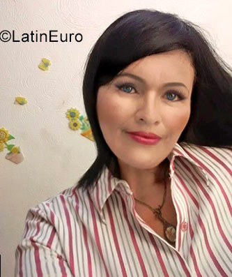 Date this charming Colombia girl Linas from Barranquilla CO23213