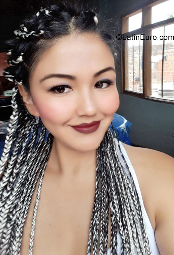 Date this pretty Bolivia girl Anabel from Santa Cruz de la sierra BO41