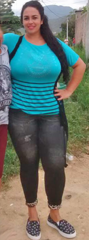 Date this hard body Colombia girl Patricia from Ocana CO23219