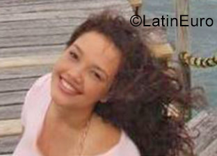 Date this hard body Colombia girl Anyi from Bucaramanga CO23244