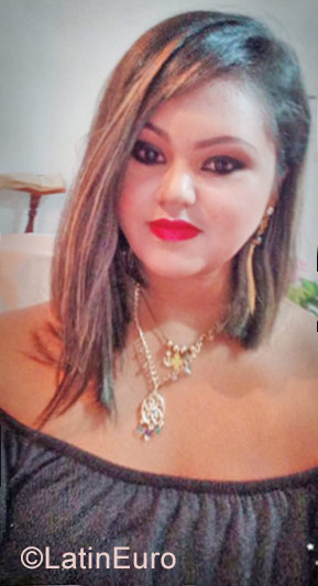Date this young Colombia girl Ana from Santa Marta CO23255