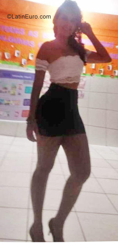 Date this exotic Brazil girl Karlla from Fortaleza BR10433