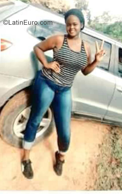 Date this hard body Dominican Republic girl Johanna from Santo Domingo DO40265