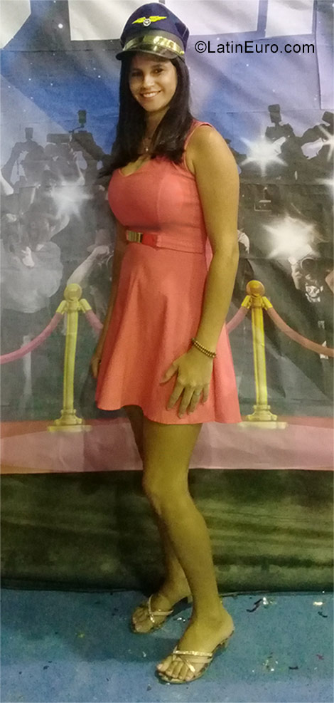 Date this sultry Brazil girl Geane from Bela Cruz BR10447