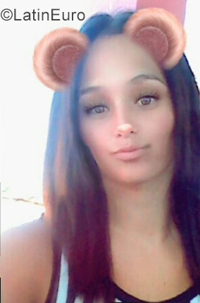 Date this cute Venezuela girl Gerardin from Caracas VE1342