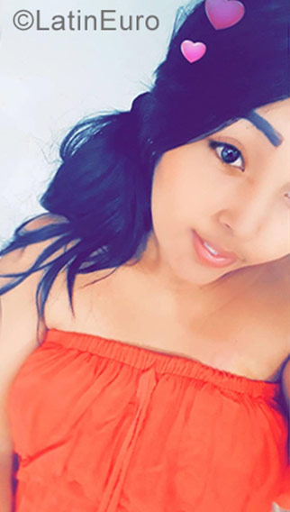 Date this sensual Colombia girl Diana from Medellin CO23486
