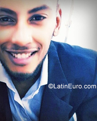 Date this charming Venezuela man Claudio from Barueri VE1404