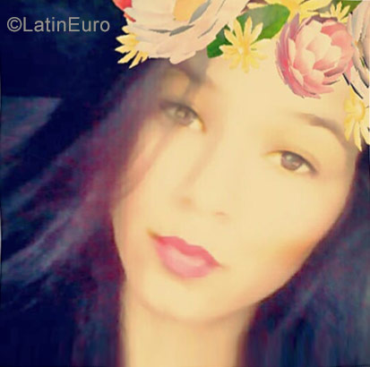 Date this voluptuous Colombia girl Katherin from Tulua CO23524