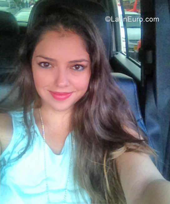 Date this fun Venezuela girl Dulce from Tachira VE1445