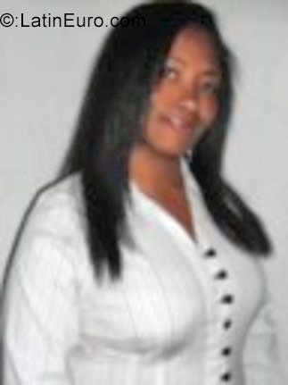 Date this gorgeous Colombia girl Patricia Enciso from Cali CO23613