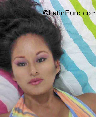 Date this pretty Peru girl Fanely from Trujillo PE1357