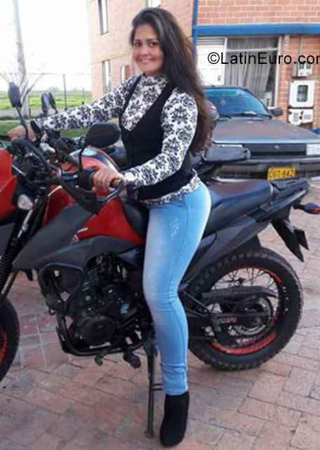 Date this fun Colombia girl Girlayne from Villavicencio CO23655