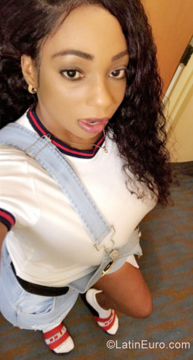 Date this fun United States girl Tanisha from Atlanta US19212
