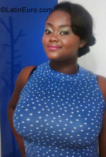 Date this pretty Colombia girl Keisy from Barranquilla CO27087