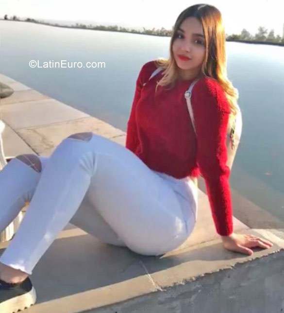 Date this passionate Chile girl Fransisca from Santiago CL120
