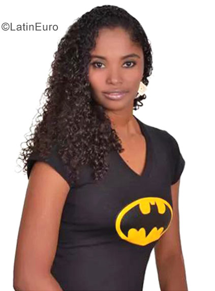 Date this sensual Colombia girl INDIRA from Cartagena CO23788