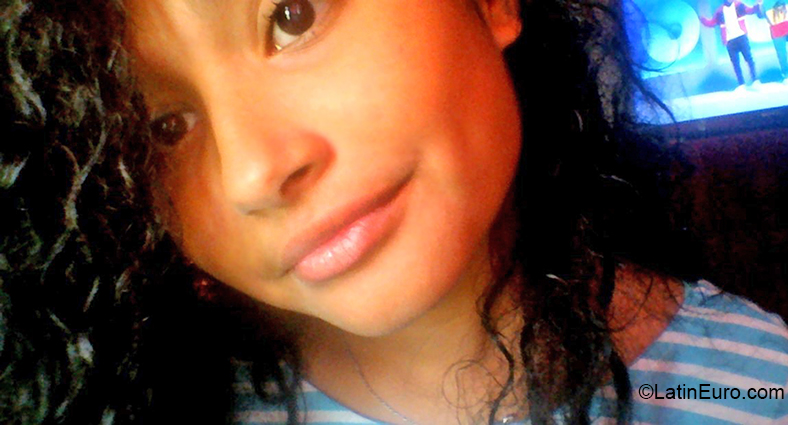 Date this athletic Costa Rica girl Janel from San Jose CR359