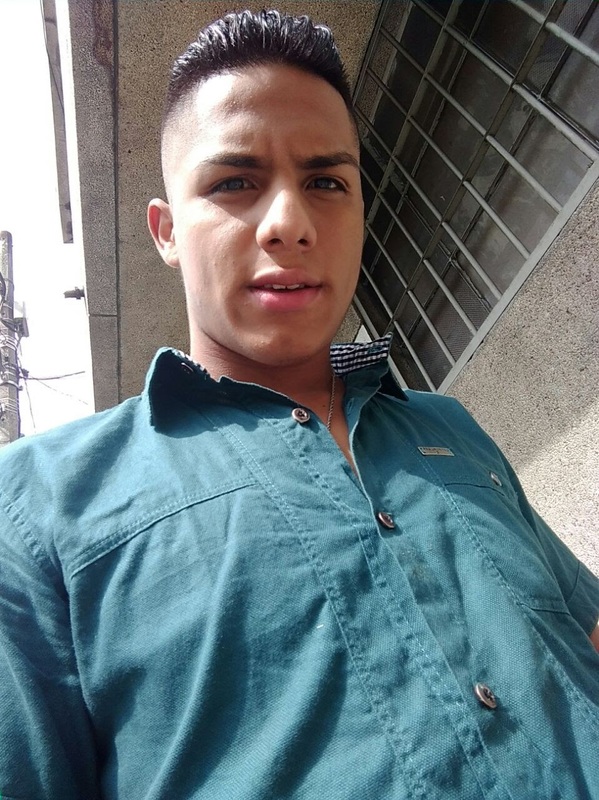 Date this nice looking Colombia man Carlosg from Medellin CO23853