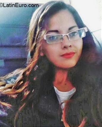 Date this delightful Venezuela girl Natasha from Pascua VE1664