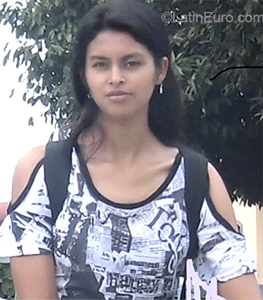 Date this hot Colombia girl Claudia from Popayan CO24053