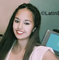 Date this stunning Argentina girl Evelyn from Buenos Aires AR140