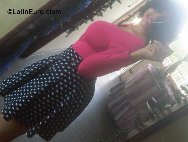 Date this voluptuous Peru girl Stephanie from Trujillo PE1287