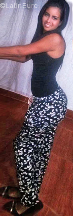 Date this good-looking Venezuela girl Gabriela from Coro VE1827